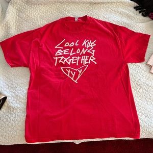 Yeah yeah yeahs concert shirt